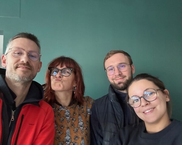 EQUIPE35 600X480 | Embellisa Peintre d’intérieur à Nancy (54) Laxou 2